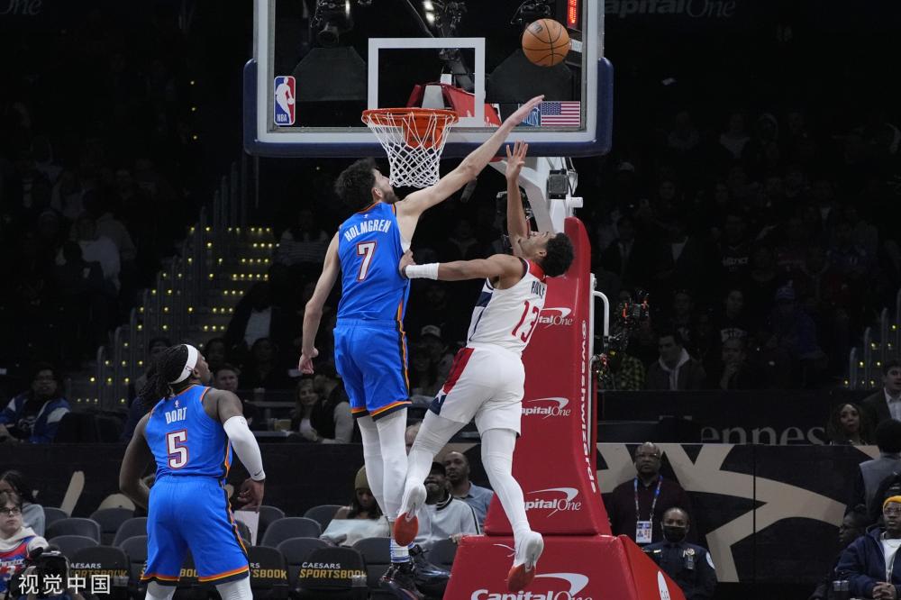 还和队友们 还和队友们