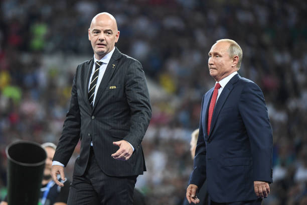 维帮助他同 维帮助他同